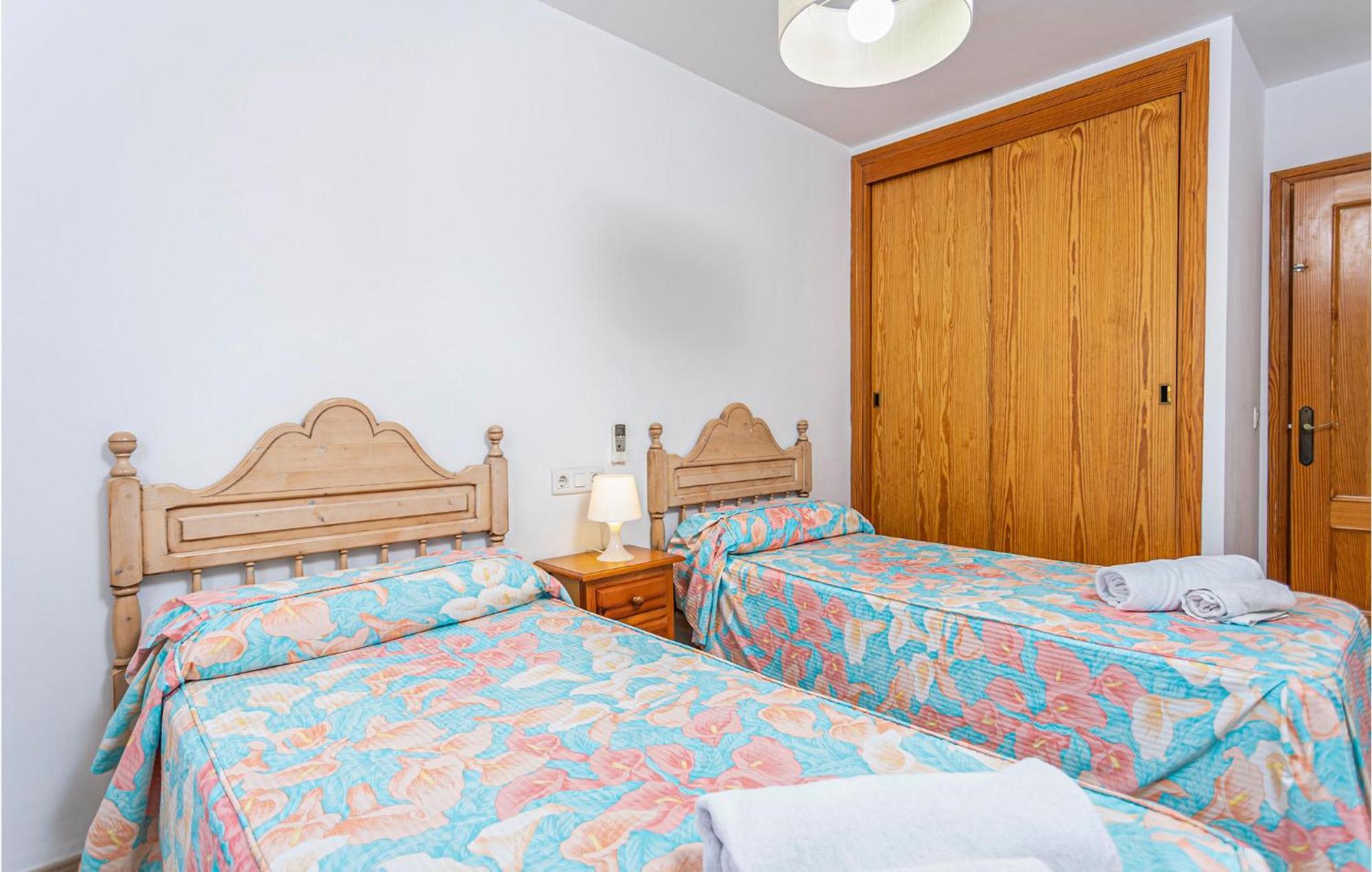 4 Bedroom Beautiful In Alcudia Vakantiehuis Port de Alcudia (Mallorca)