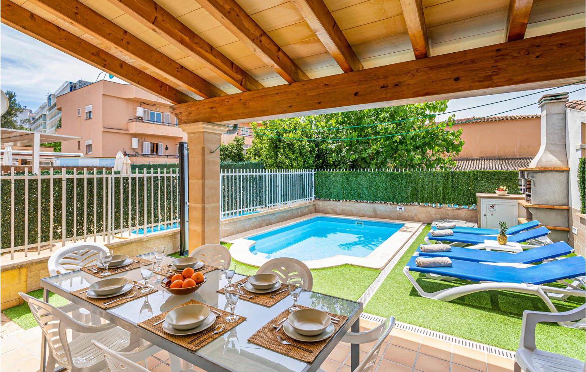 Vakantiehuis 4 Bedroom Beautiful In Alcudia Port de Alcudia (Mallorca)